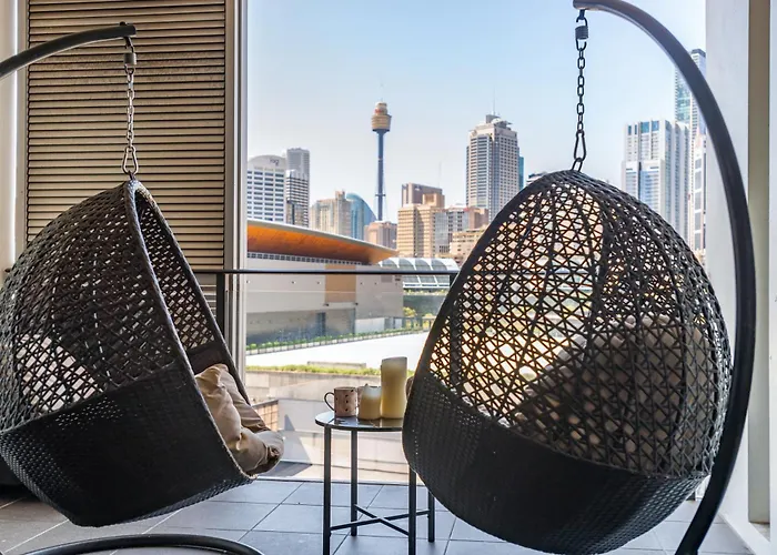 Private 2 Levels Ensuite Darling Harbour Icc